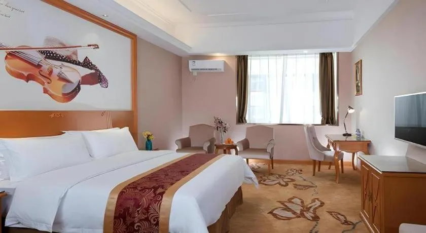 Bed in Vienna Hotel Guangdong Dongguan Chengnan Station