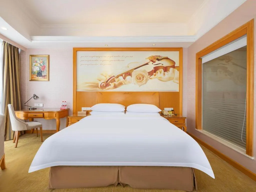 Bed in Vienna Hotel Guangdong Dongguan Chengnan Station