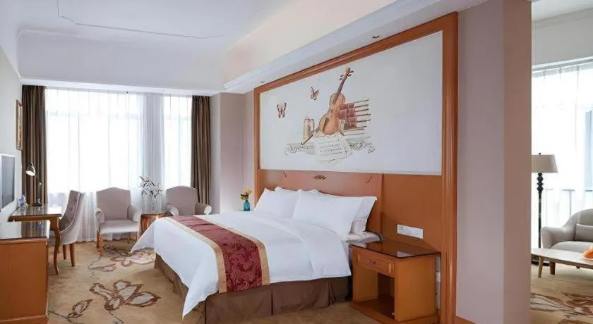 Bed in Vienna Hotel Guangdong Dongguan Chengnan Station