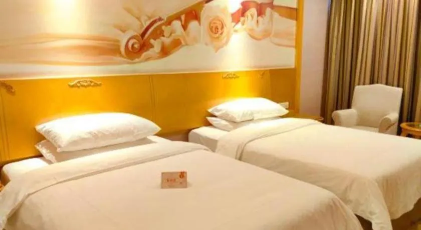 Bed in Vienna Hotel Guangdong Dongguan Chengnan Station
