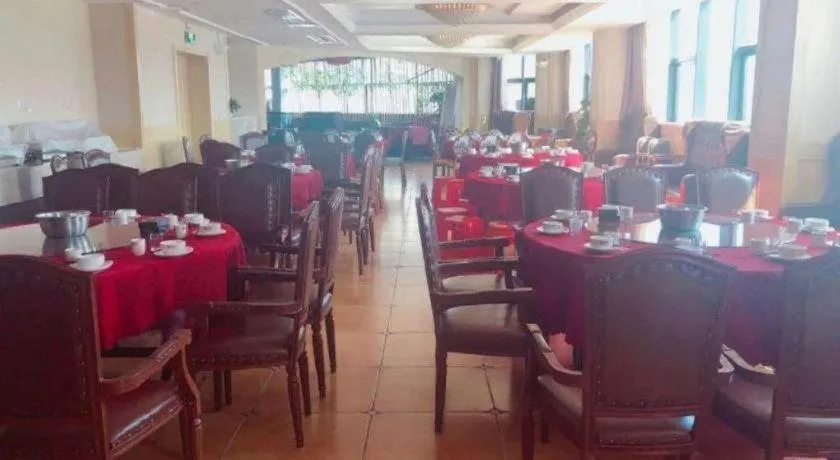 Vienna Hotel Changsha Wanjia Libei Road Tuqiao Metro Station