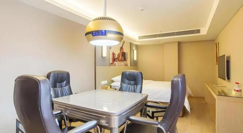 Vienna Hotel Changsha Wanjia Libei Road Tuqiao Metro Station