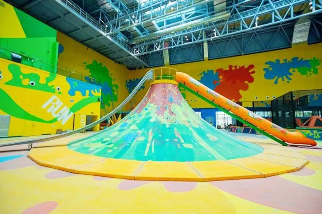 Vienna Hotel Guangzhou Huadu Financial Center Sunac Amusement Park