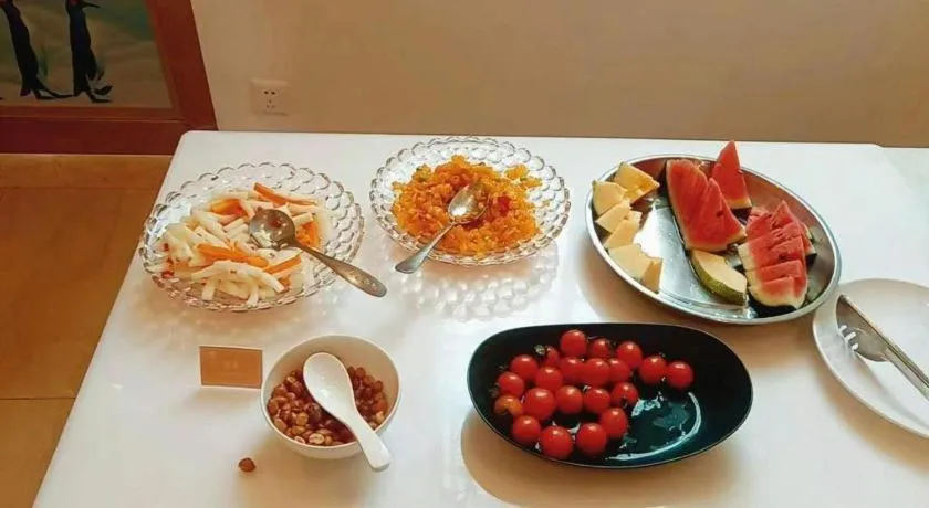 Vienna Hotel Guangzhou Huadu Financial Center Sunac Amusement Park