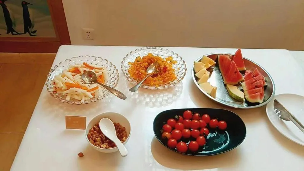 Vienna Hotel Guangzhou Huadu Financial Center Sunac Amusement Park