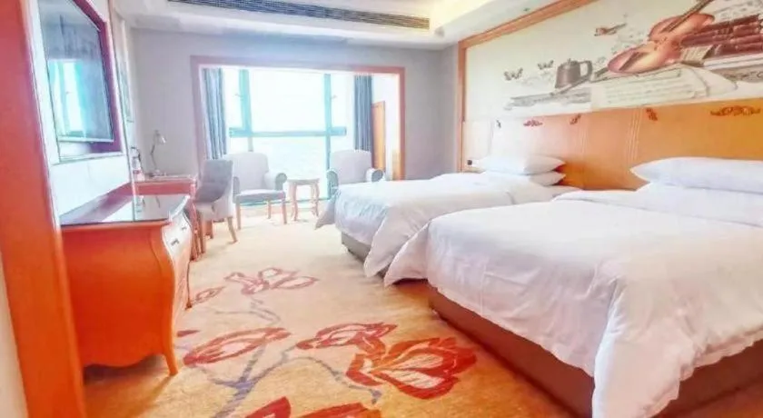 Bed in Vienna Hotel Guiyang North Station Dream City