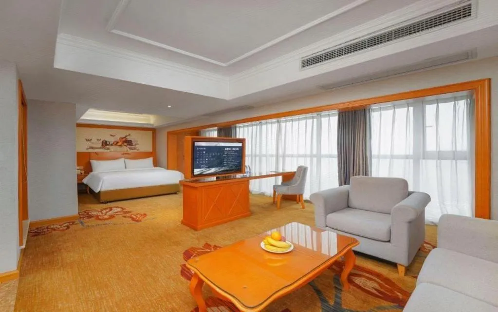 Bed in Vienna Hotel Guiyang North Station Dream City