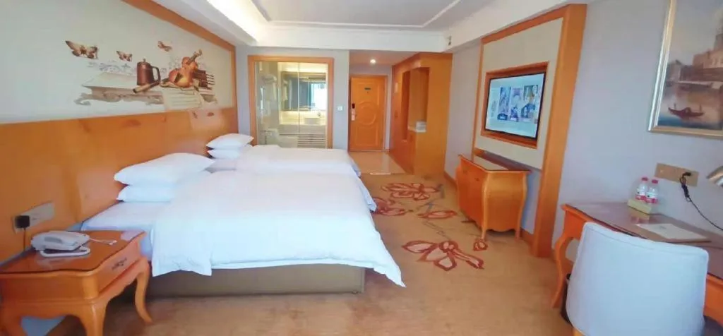 Bed in Vienna Hotel Guiyang North Station Dream City