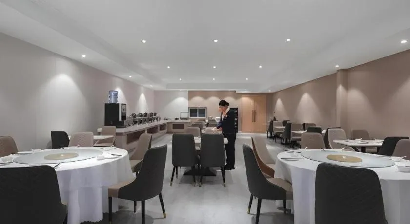 Vienna Hotel Jiangsu Dongtai Wanghai West Road