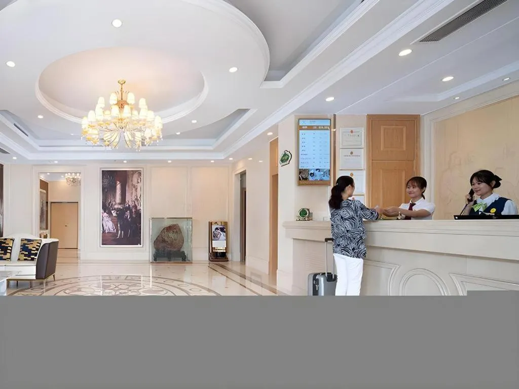 Vienna Hotel Anhui Huainan Shou County South Gate of Ancient Town Jinrun Central City