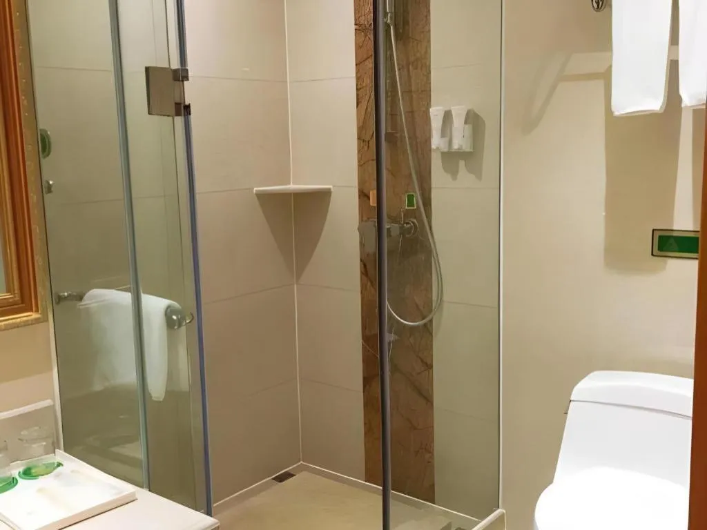 Vienna Hotel Guangdong Zhongshan Caihong Avenue