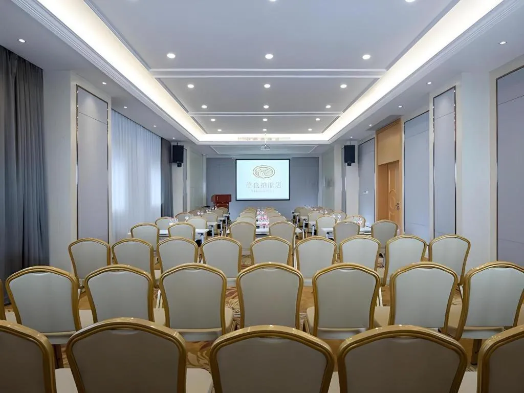 Vienna Hotel Guangdong Zhongshan Caihong Avenue