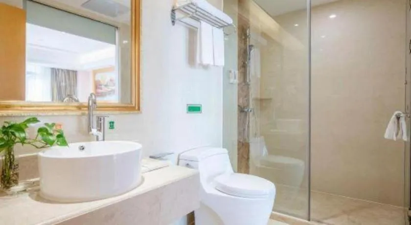 Vienna Hotel Guangdong Zhongshan Caihong Avenue