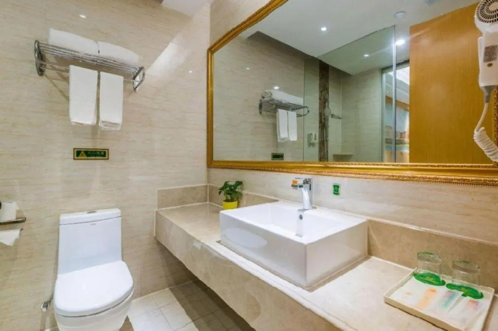 Vienna Hotel Guangdong Meizhou Fengshun