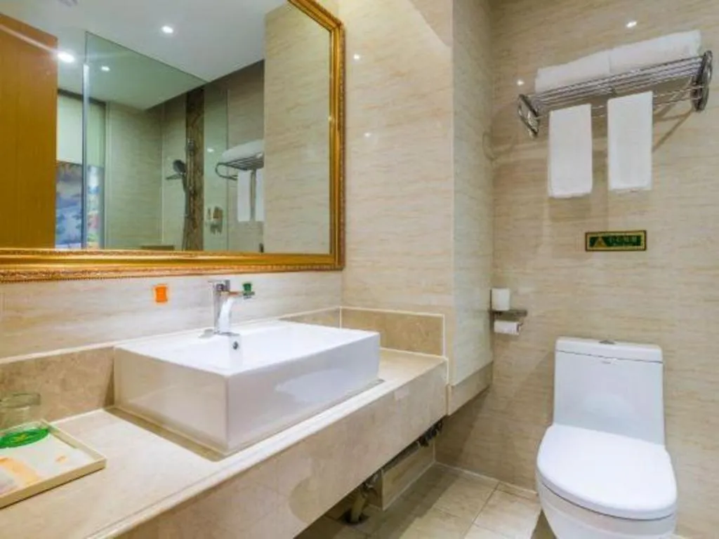 Vienna Hotel Guangdong Meizhou Fengshun