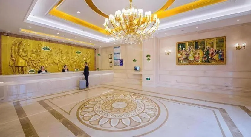Vienna Hotel Hubei Xiaogan Beijing Road