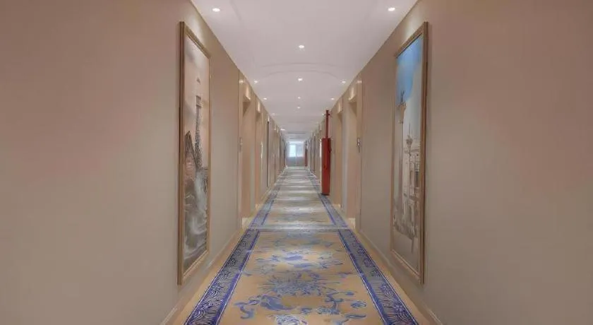 Vienna Hotel Shaanxi Xianyang Huitong China Square
