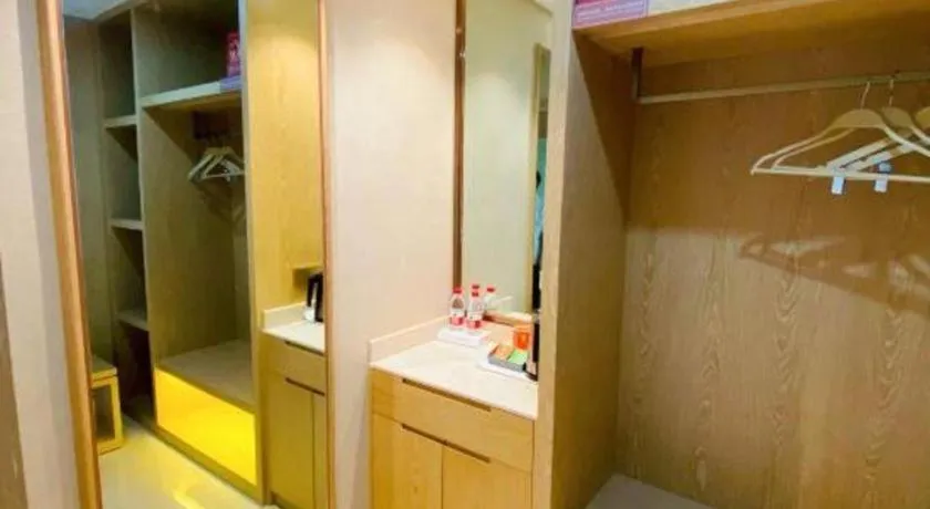 Vienna Hotel Baoshan Yongchang Road