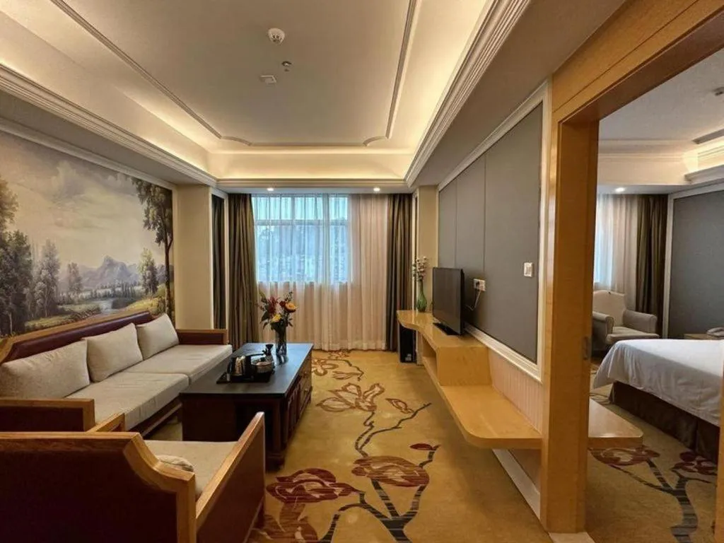 Bed in Vienna Hotel Guangdong Huiyang Qiuchang Yingbin Road