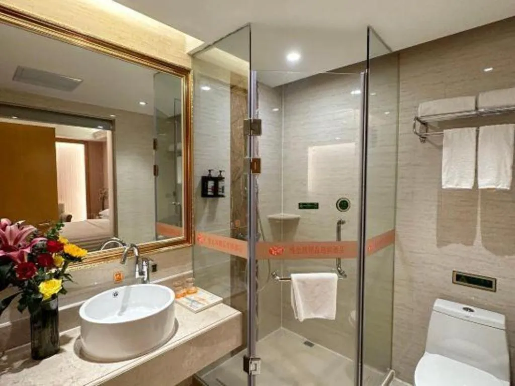 Vienna Hotel Guangdong Huiyang Qiuchang Yingbin Road