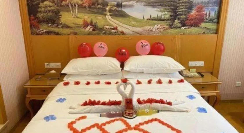 Bed in Vienna Hotel Guangdong Huiyang Qiuchang Yingbin Road