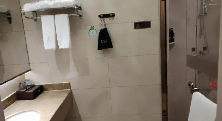 Venus Royal Hotel Nanning East High-Speed Railway Station