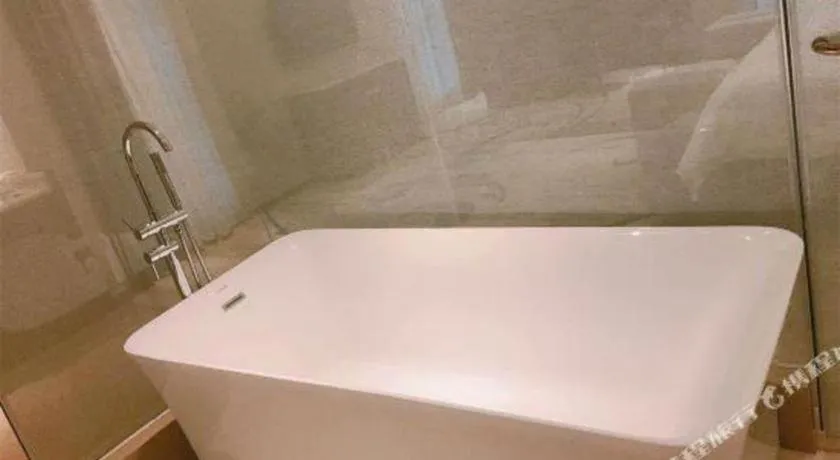 Venus Royal Hotel Nanning East High-Speed Railway Station