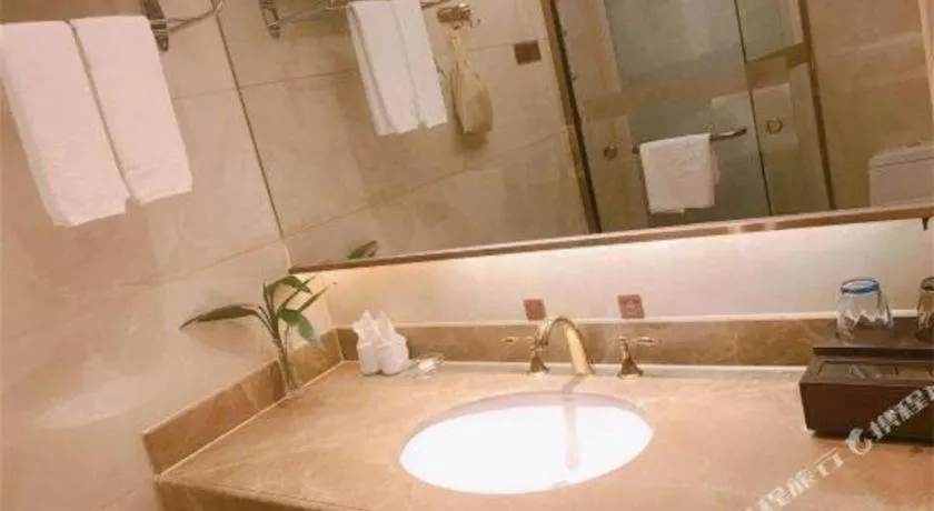 Venus Royal Hotel Nanning East High-Speed Railway Station