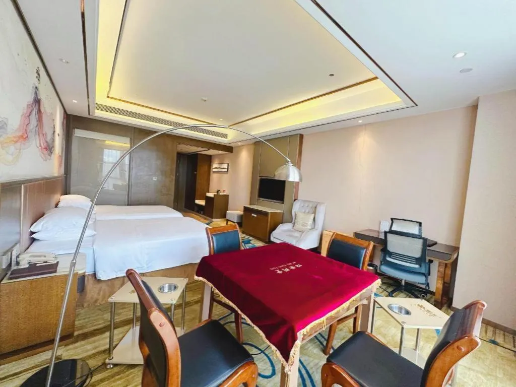 Venus Royal Hotel Nanning East High-Speed Railway Station