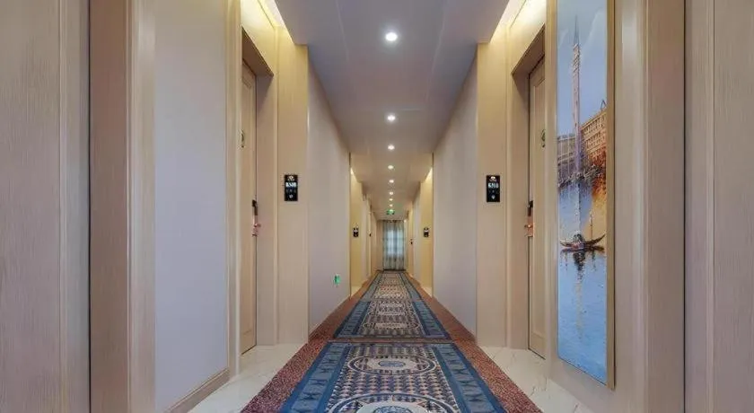 Vienna Hotel Guangdong Zhaoqing East Station Dinghu Mountain Scenic Area