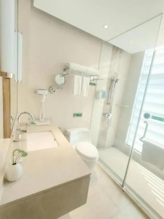 Vienna Hotel Guangdong Zhaoqing East Station Dinghu Mountain Scenic Area