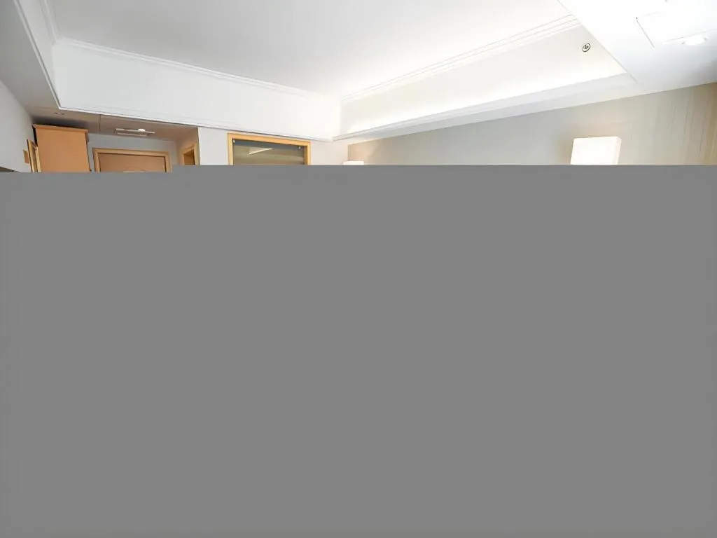 Vienna Hotel Shaanxi Weinan Shengli Street Railway Station