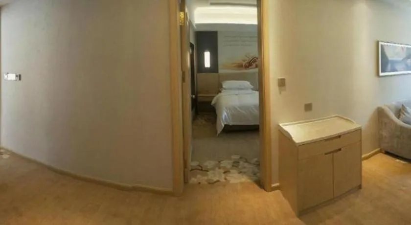 Bed in Vienna Hotel Yunnan Lijiang Ancient City