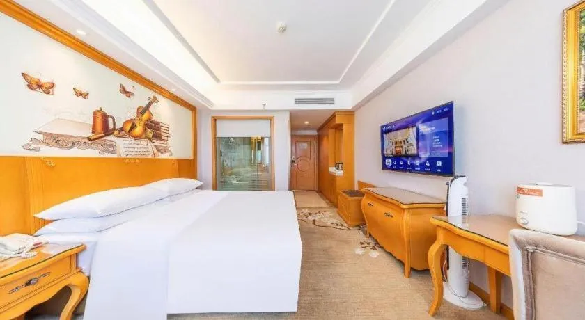 Bed in Vienna Hotel Qinghai Dachaidan