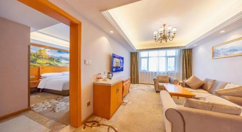 Bed in Vienna Hotel Qinghai Dachaidan