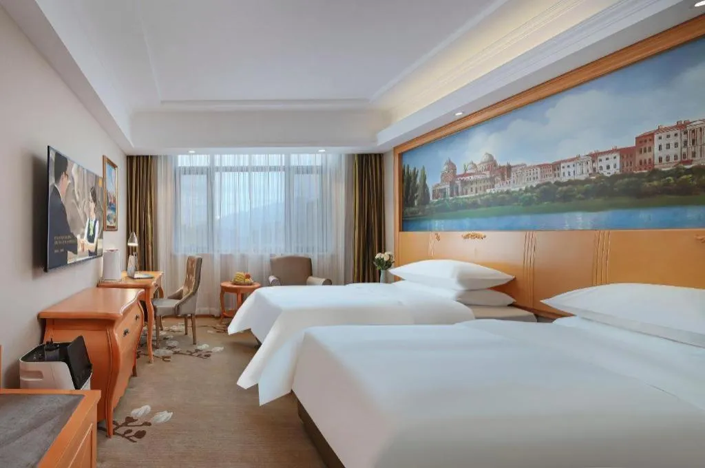 Bed in Vienna Hotel Qinghai Dachaidan