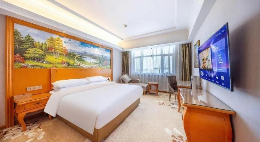 Bed in Vienna Hotel Qinghai Dachaidan