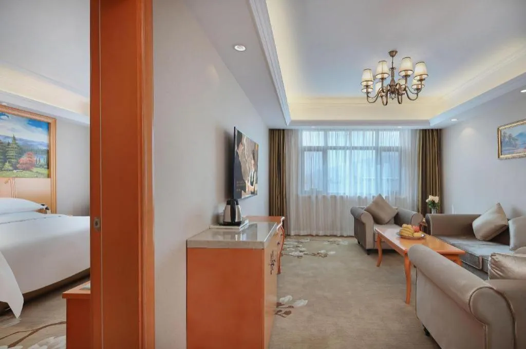 Bed in Vienna Hotel Qinghai Dachaidan