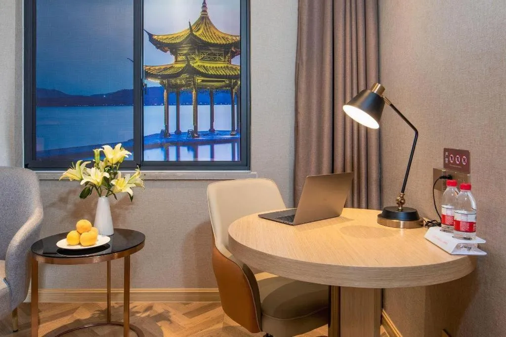 Vienna Hotel Hangzhou East Railway Station West Square