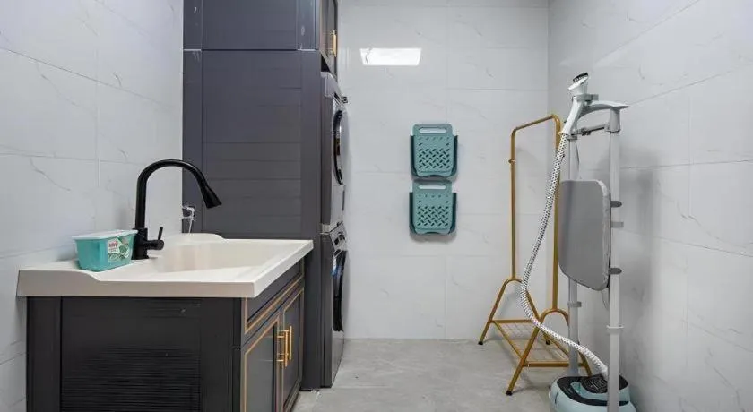 Vienna Hotel Hangzhou East Railway Station West Square