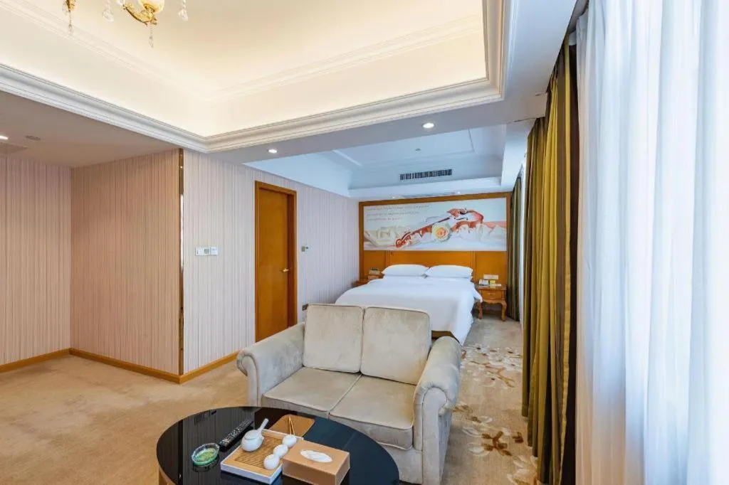 Bed in Vienna Hotel Hebei Hengshui High-Speed Railway Station