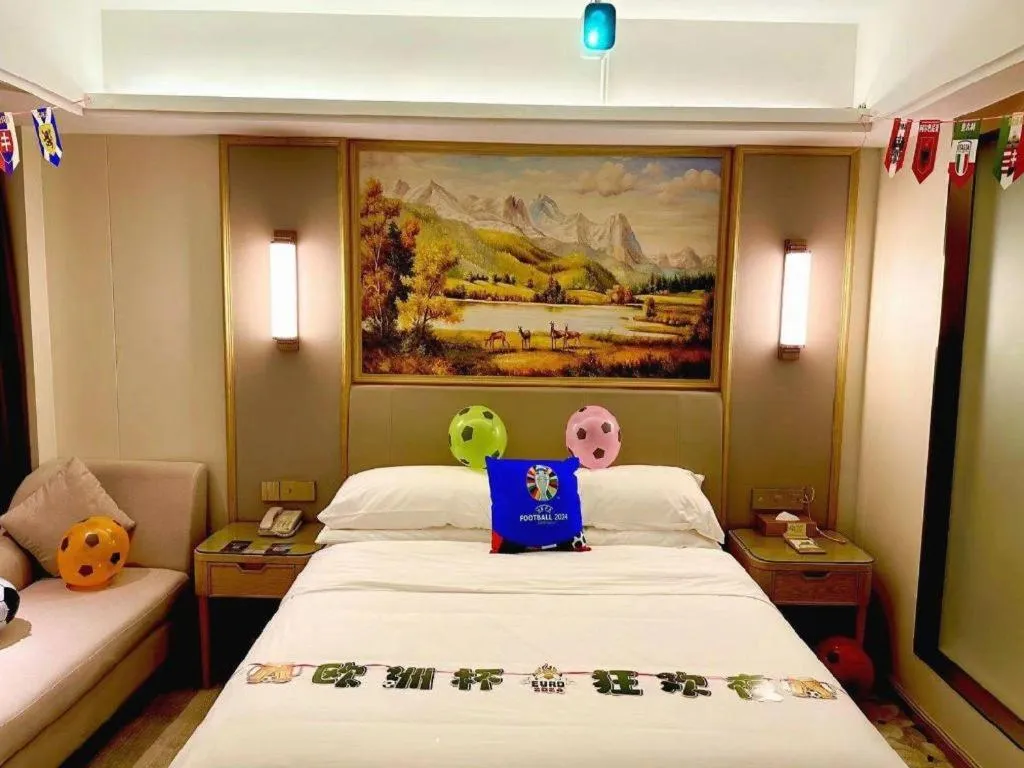Bed in Vienna Hotel Guangdong Shantou Chaoyang Heping