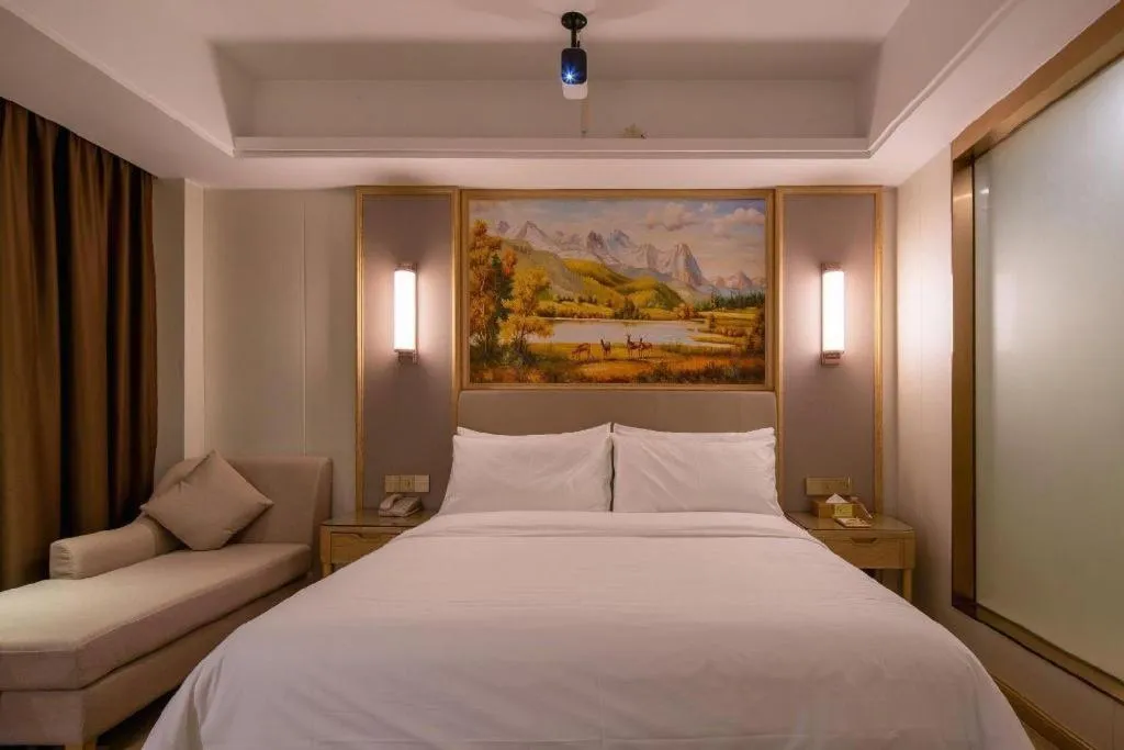Bed in Vienna Hotel Guangdong Shantou Chaoyang Heping