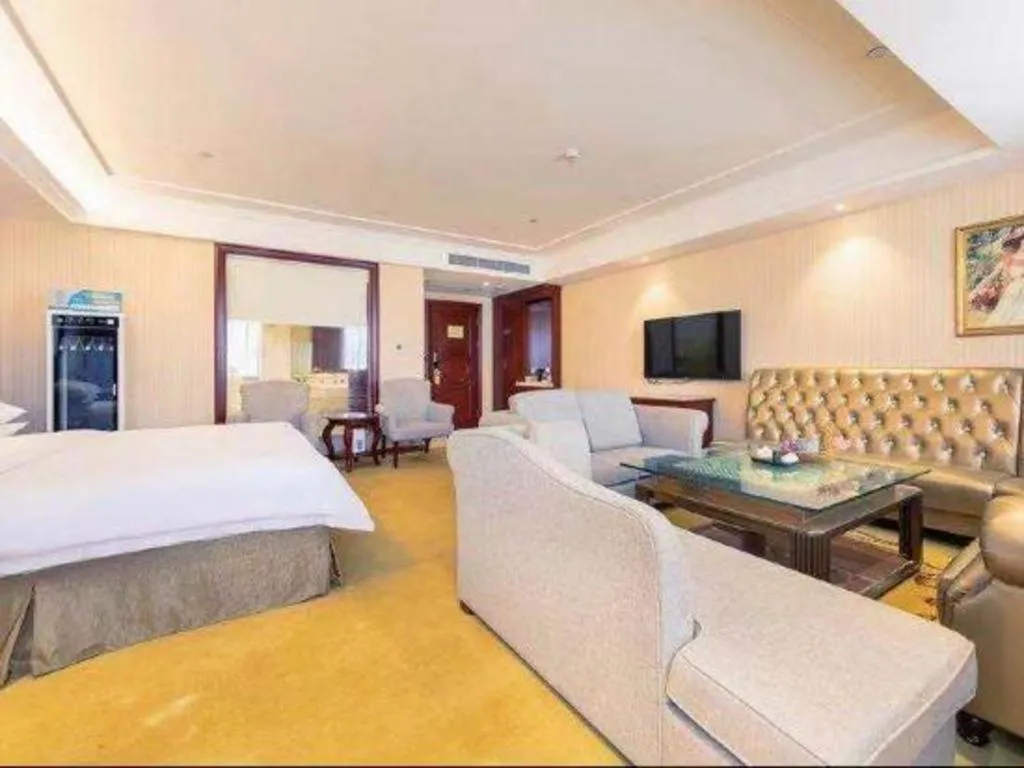 Bed in Vienna Hotel Guangdong Zhongshan Ancient Town Lighting Expo Center