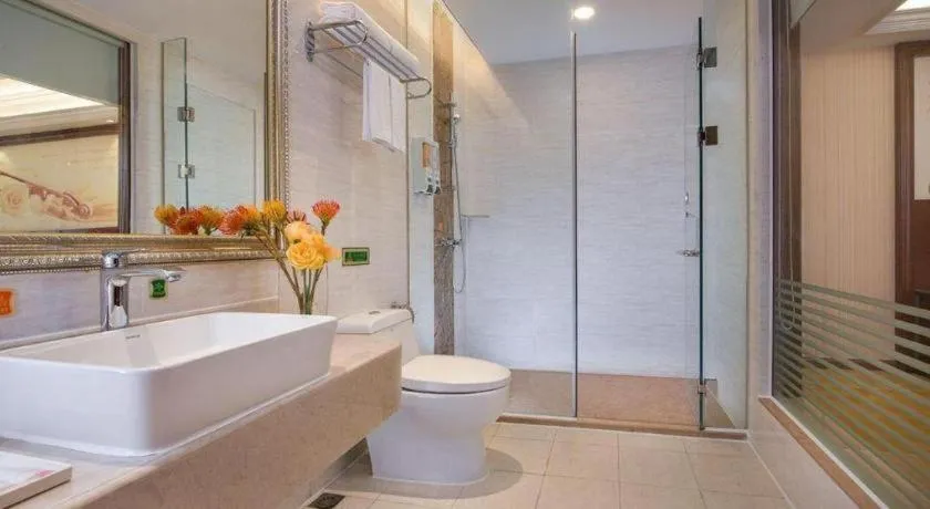 Vienna Hotel Guangdong Zhongshan Ancient Town Lighting Expo Center