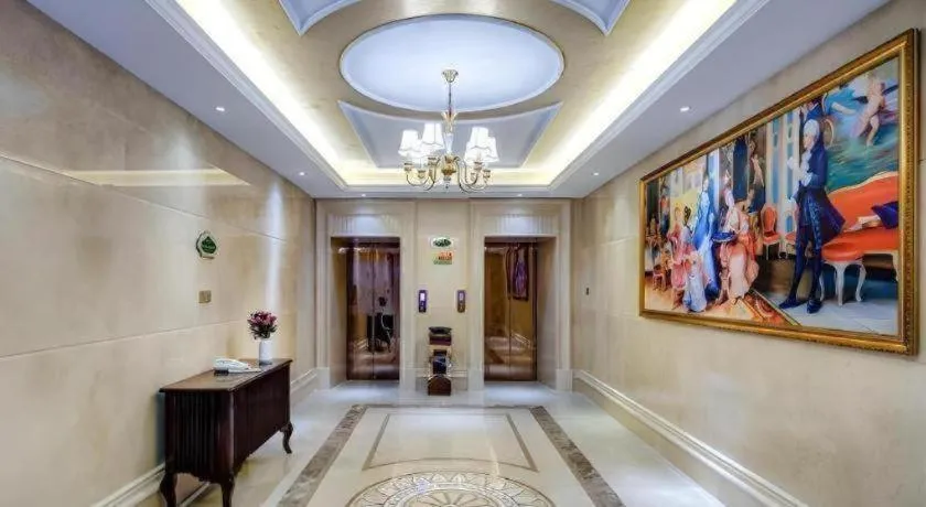 Vienna Hotel Anhui Fuyang Funan Bailing Apartment