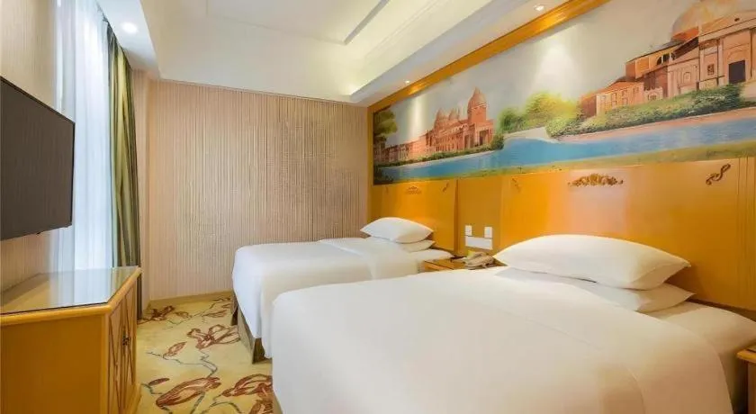 Bed in Vienna Hotel Tianjin Zhongbei Town