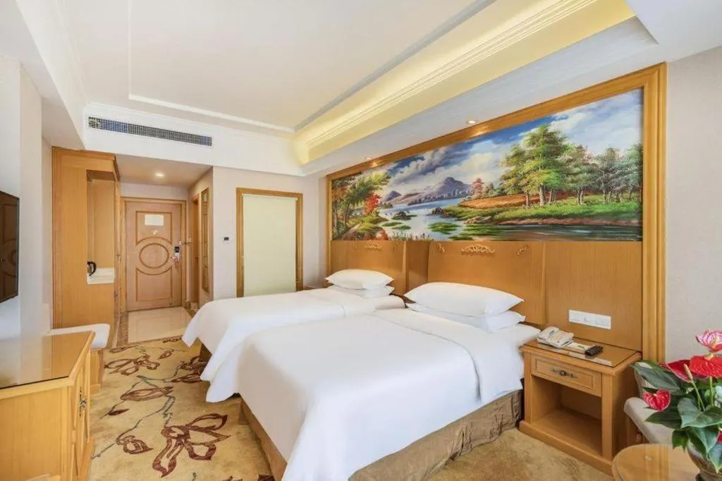 Bed in Vienna Hotel Tianjin Zhongbei Town