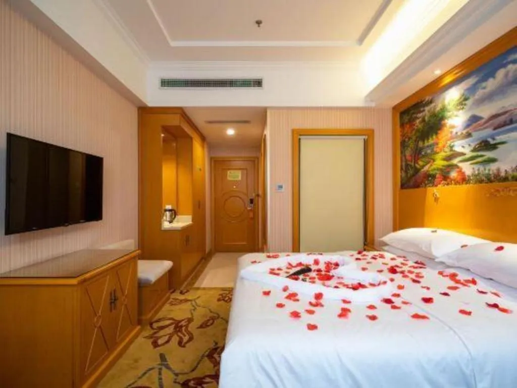 Bed in Vienna Hotel Tianjin Zhongbei Town
