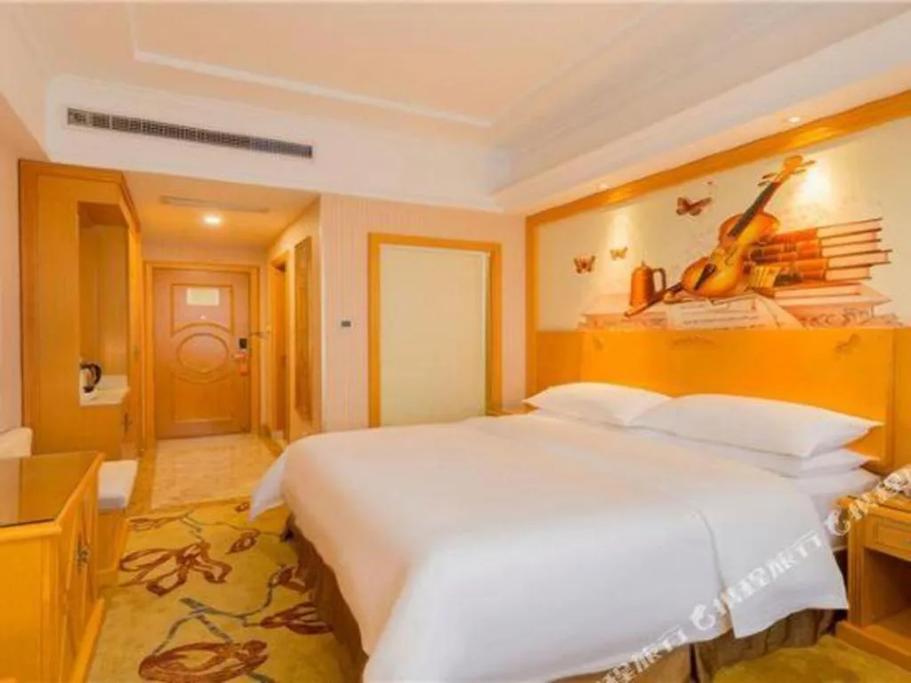 Bed in Vienna Hotel Tianjin Zhongbei Town